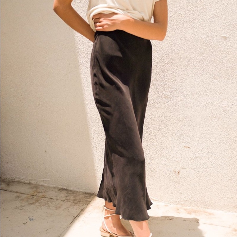 ISO Ozma Grace Skirt Size S or XS